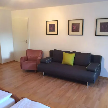 Haus Kubus Apartment *
